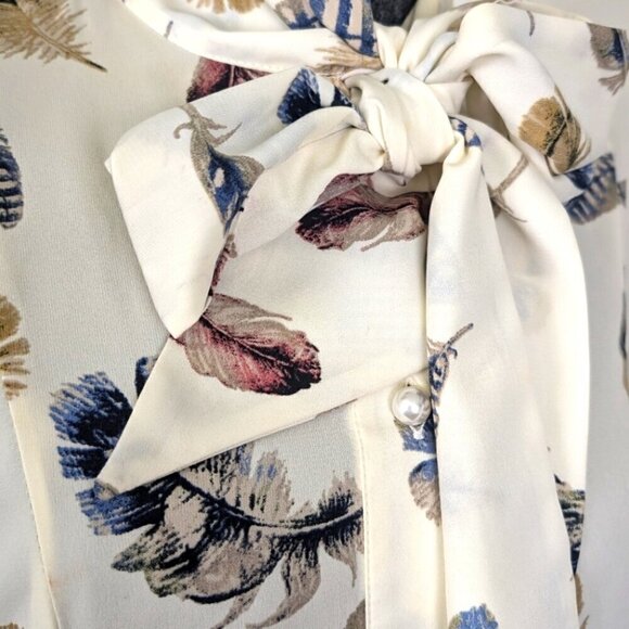 Pink Tartan size 6 feather print blouse with pearls - Picture 7 of 10